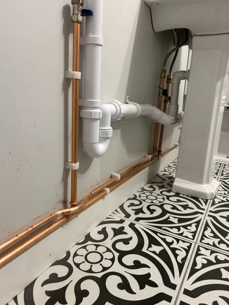 bathroom-plumbing-rickmansworth-2