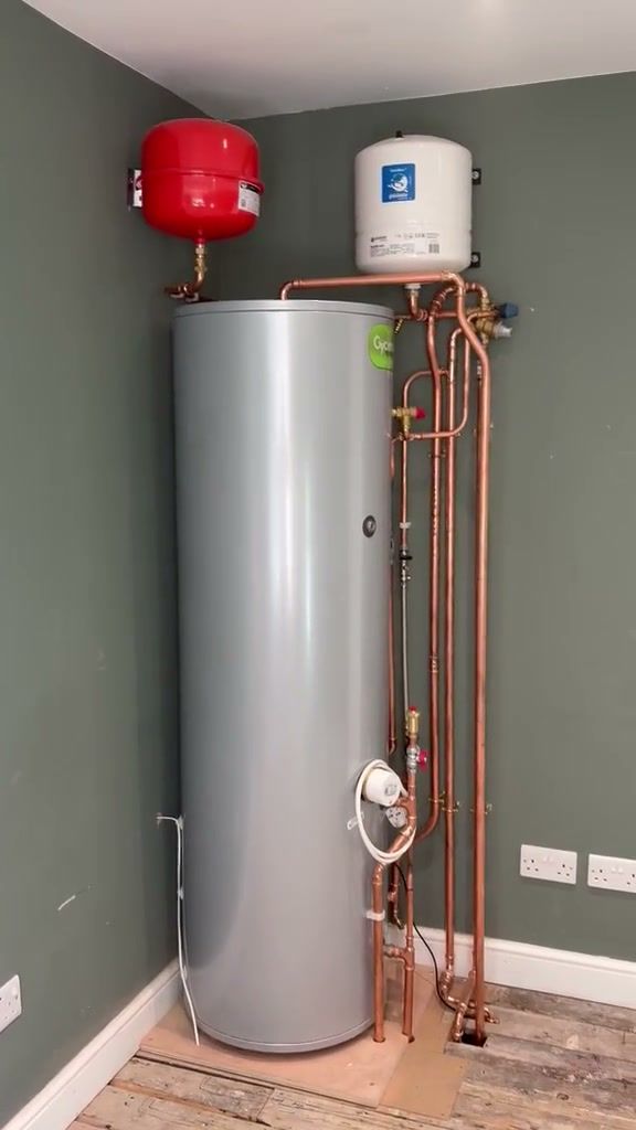 A Joule Cyclone Platinum 250 litre unvented cylinder we fitted in Rickmansworth.