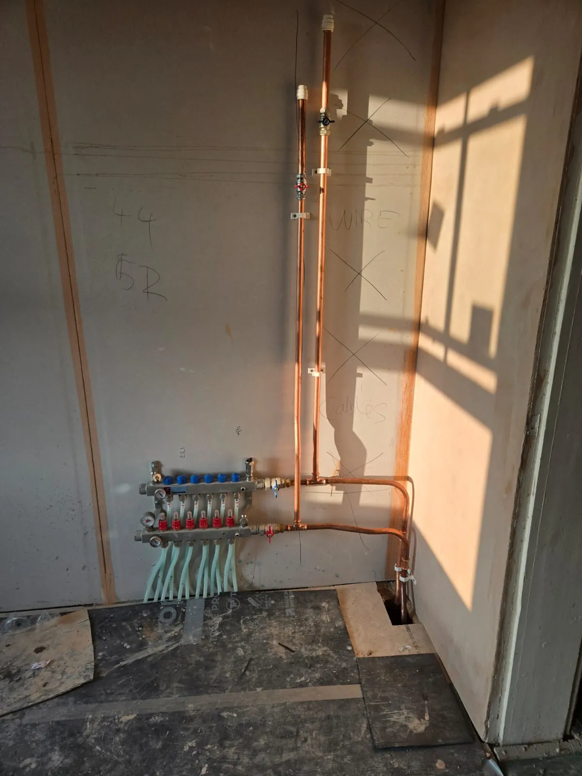 Underfloor heating pipes laid out before screeding